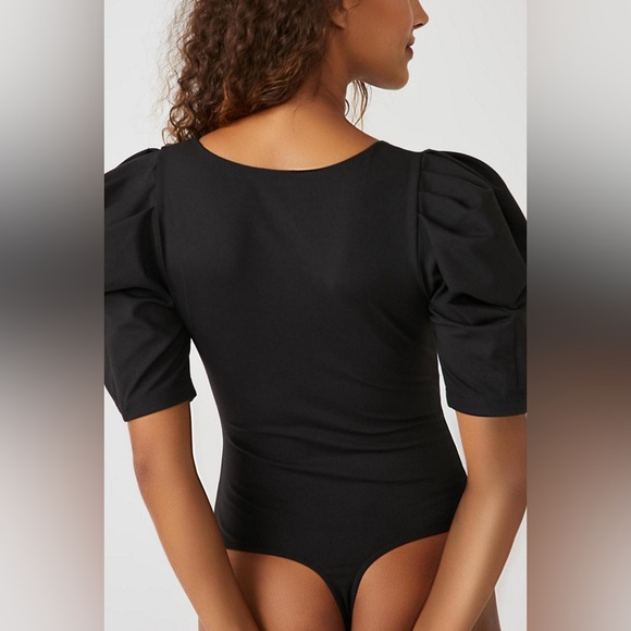 Free people va va voop Black Puff Sleeve bodysuit - Picture 5 of 7